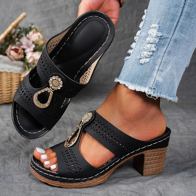 Danielle | Chic and Comfortable Orthopaedic Sandals