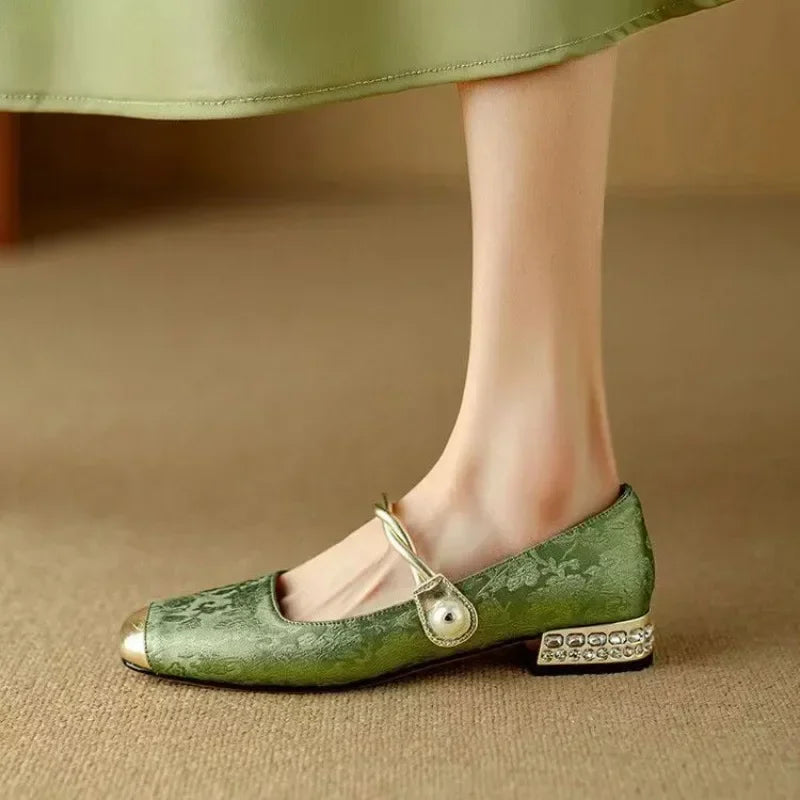 Wren | Elegant Flat Sandals