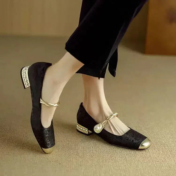 Wren | Elegant Flat Sandals