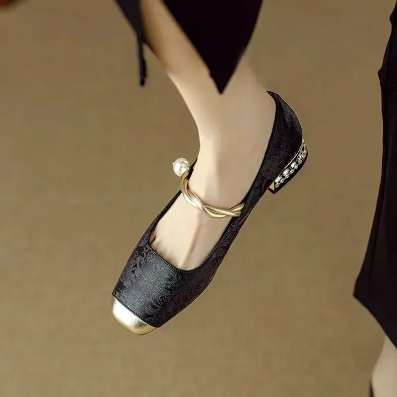 Wren | Elegant Flat Sandals