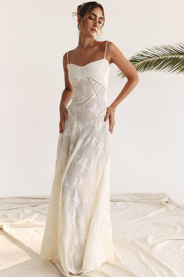Alessia | Floral Embroidered Dress