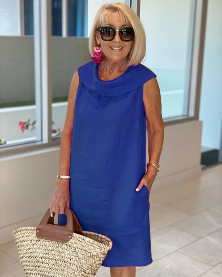 Helena | Sleeveless Shift Dress with Round Neck