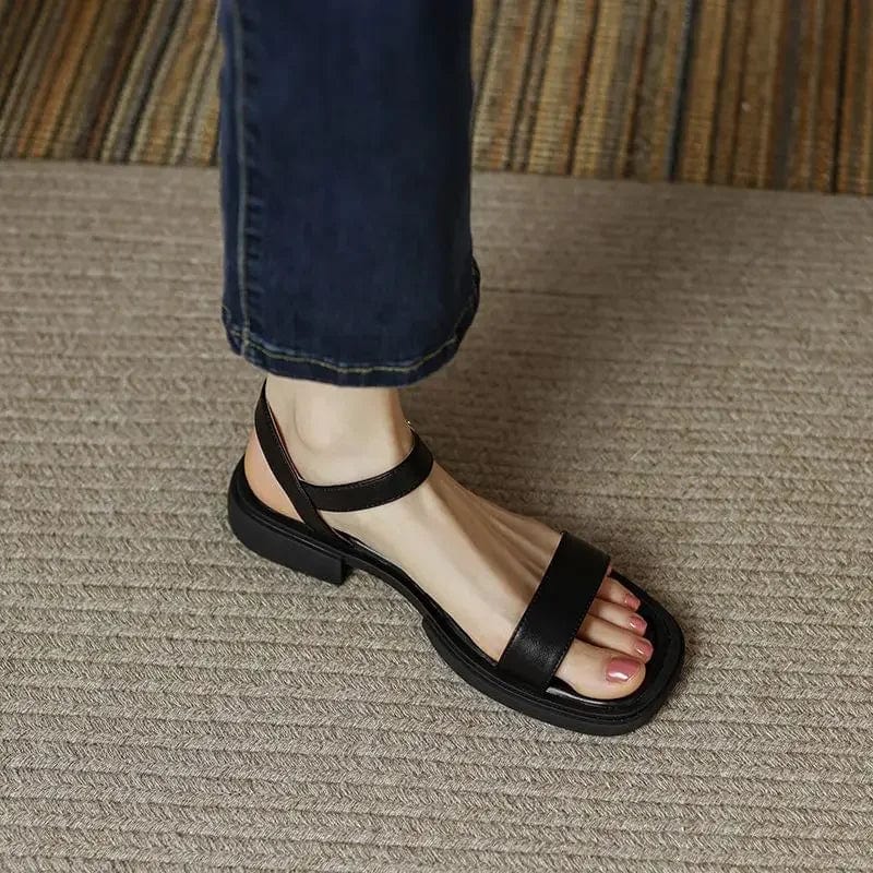 Noemi | Low Heel Sandals